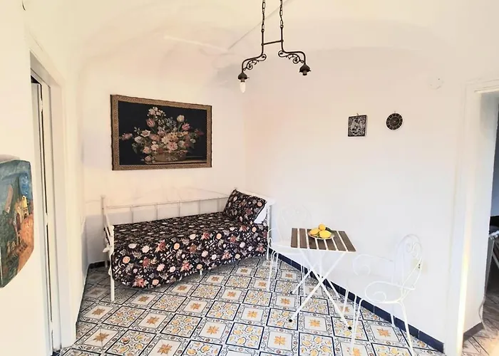 Francesca\'S House